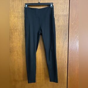 Victoria Secret side pocket black leggings size 6